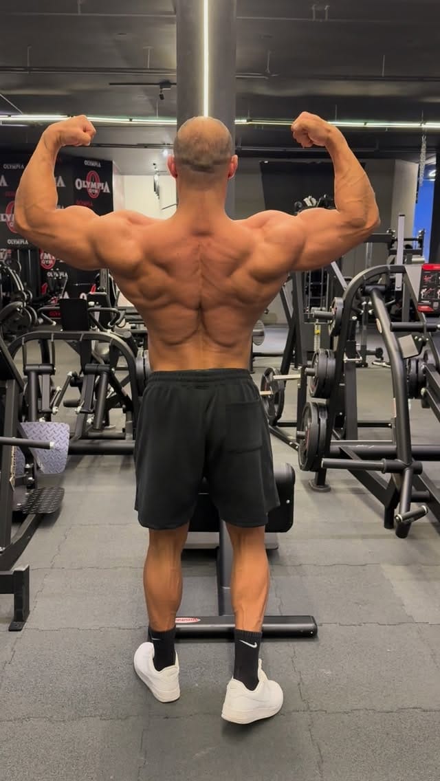 Post 7 by Hamza Salah Alshammari on Instagram (video)