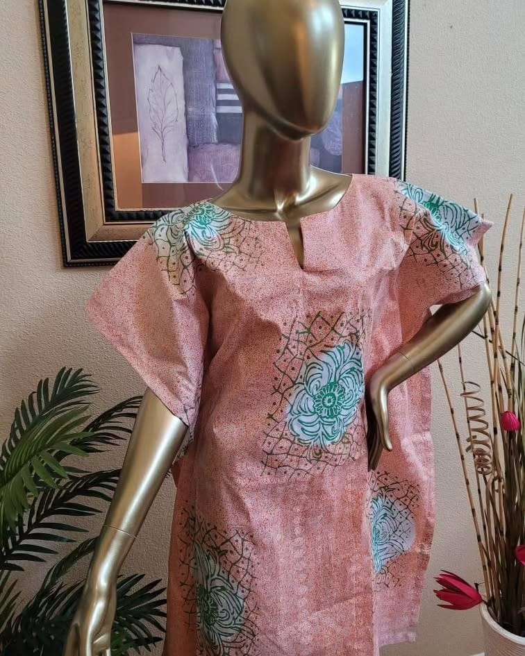 Post 3 by Motherland Collections on Instagram (image)