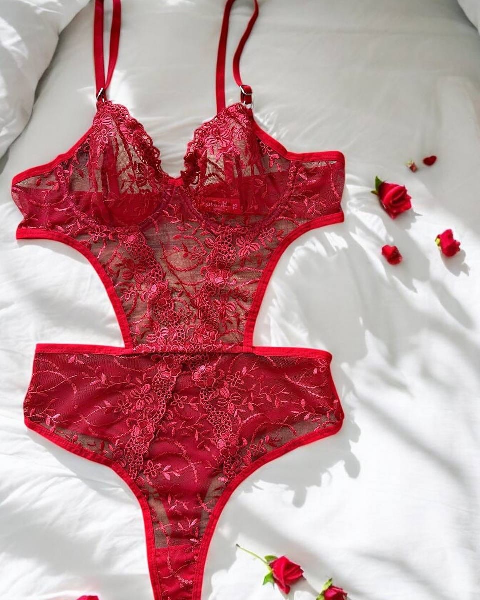 Post 6 by Trendhomewear on Instagram (carousel)