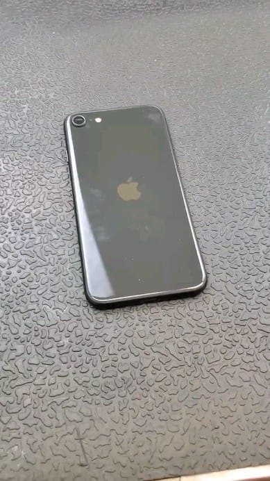 Post 4 by موبایل دائی | سامسونگ | آیفون on Instagram (video)