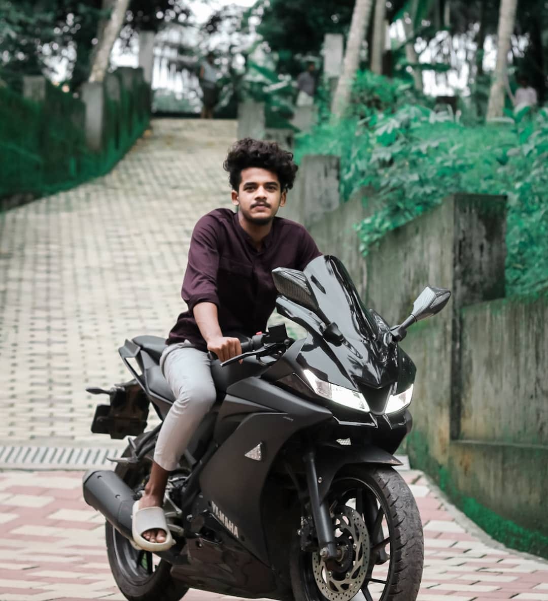 Post 8 by Muzin Mahzook on Instagram (image)