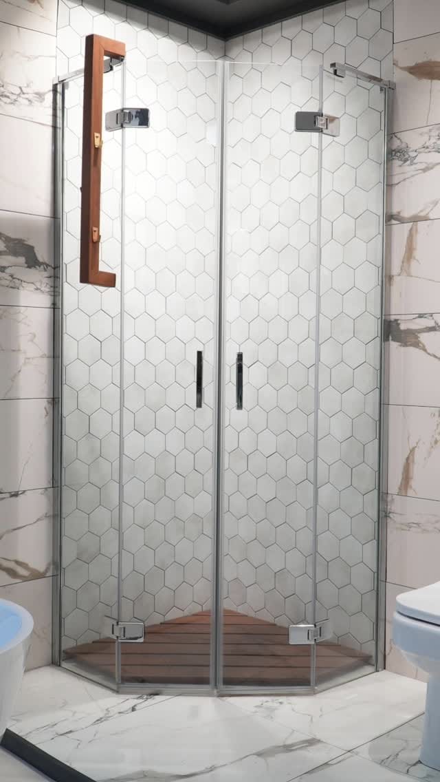 Post 10 by PAKDUŞ DUŞ KABİN on Instagram (video)