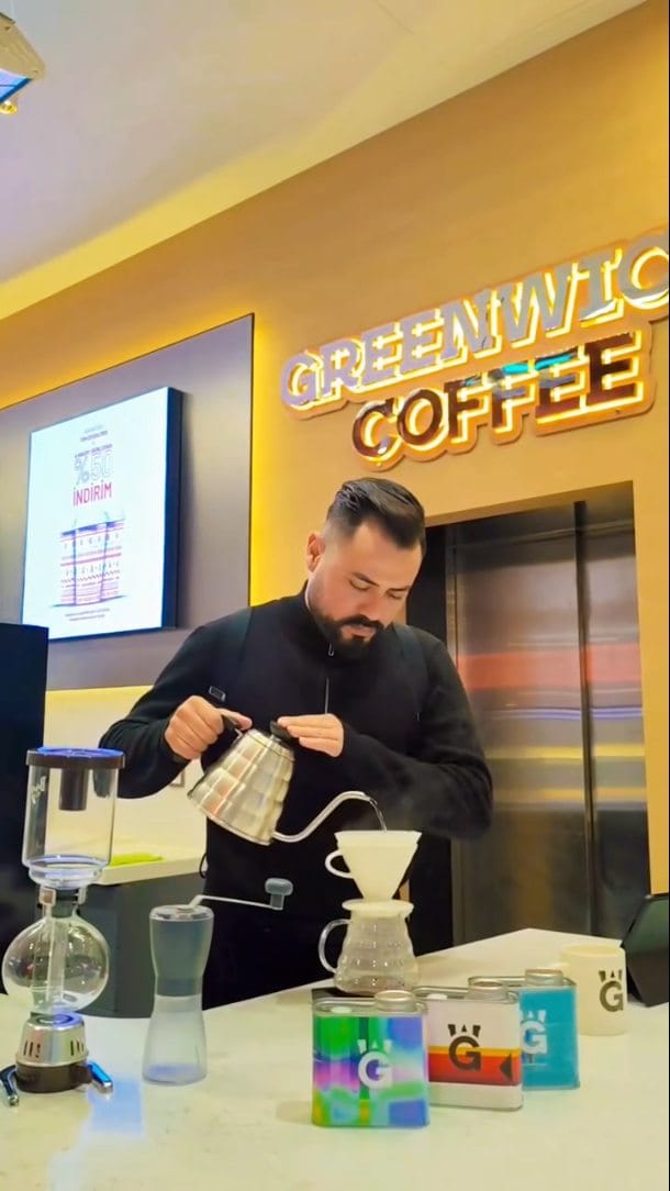 Post 1 by EFE ENGİN on Instagram (video)