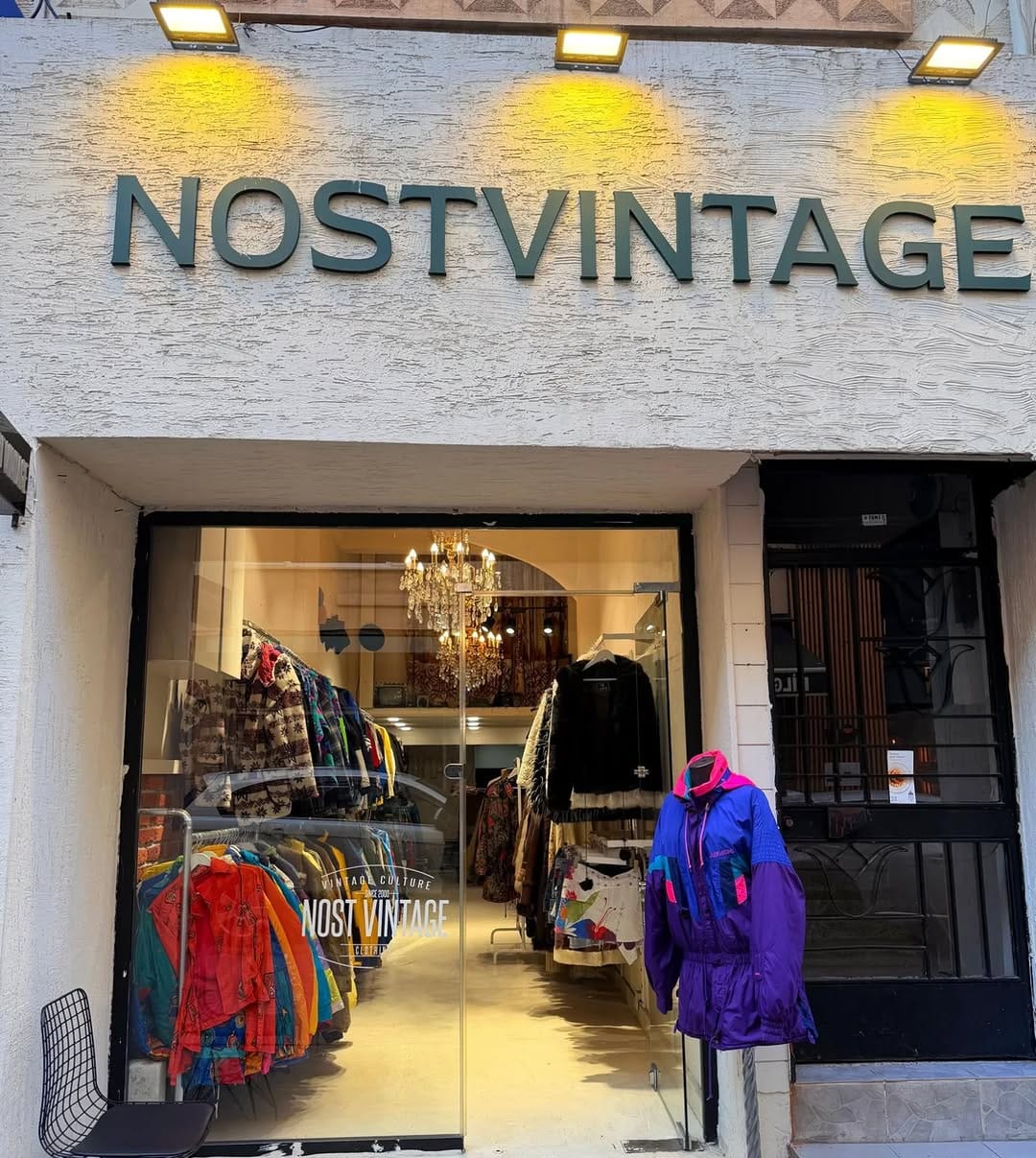 Post 7 by Nostvintage on Instagram (image)