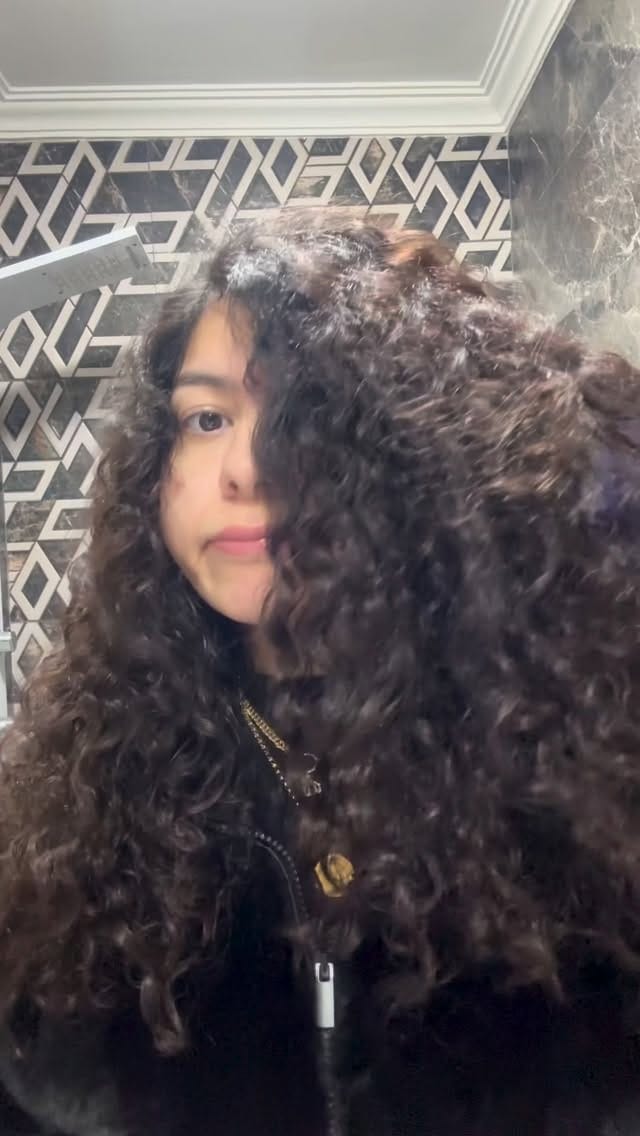 Post 1 by Vie on Instagram (video)