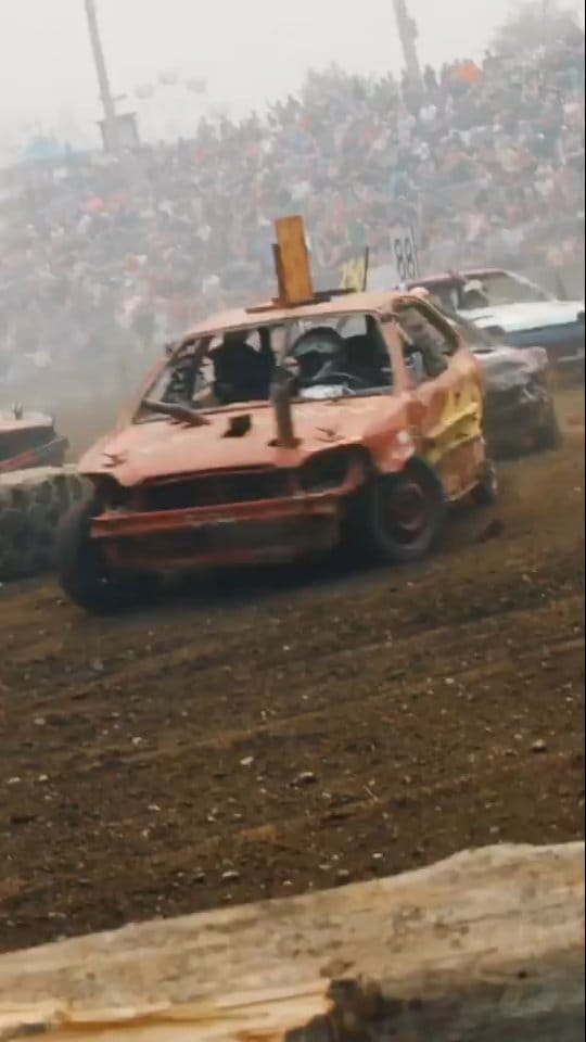 Post 2 by Mark Rubio / Vancouver Videographer on Instagram (video)
