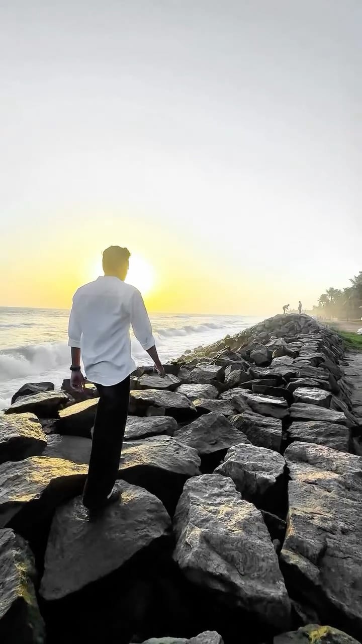 Post 2 by Ameen Nazz | AAN on Instagram (video)