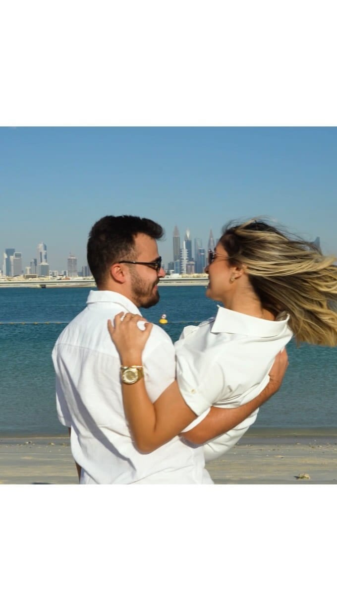 Post 10 by Larissa on Instagram (video)