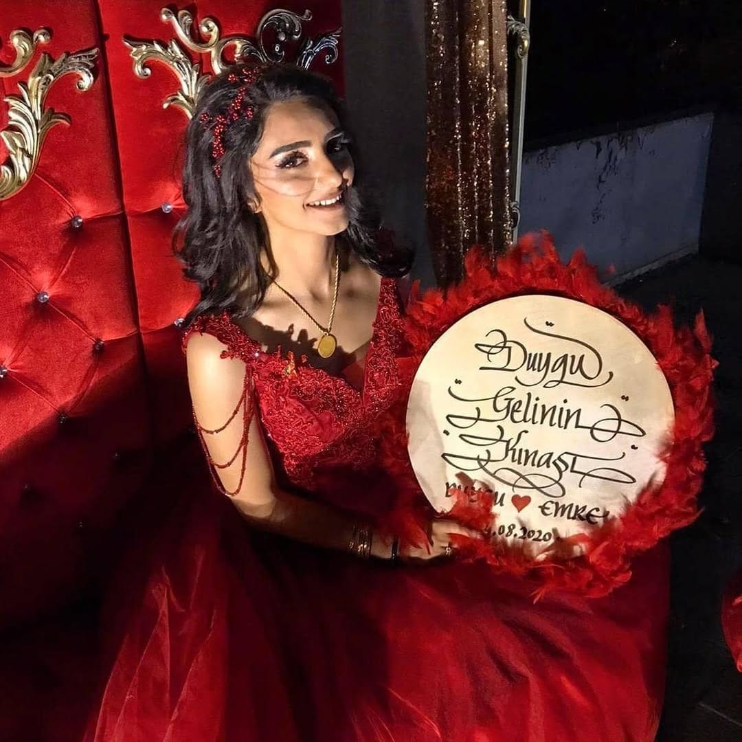 Post 4 by Makeup Türban Stüdyo on Instagram (carousel)