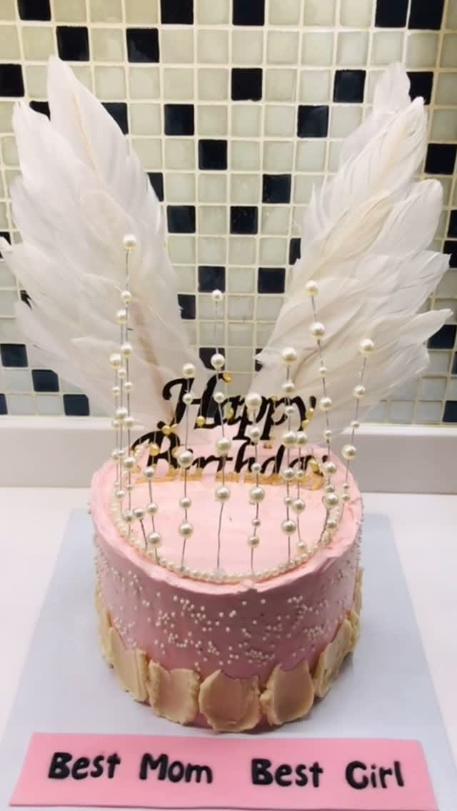 Post 8 by Lezzetler Gülce 🧁 on Instagram (video)