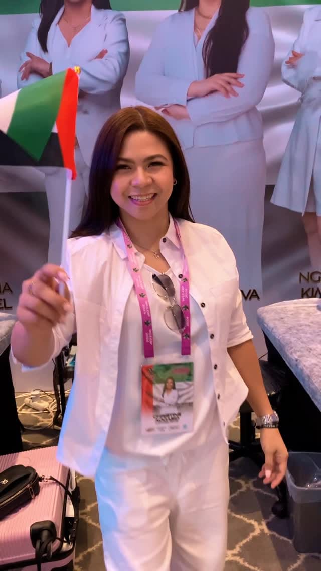 Post 1 by 𝐅𝐈𝐗𝐁𝐑𝐎𝐖𝐒  | 𝐌𝐈𝐂𝐑𝐎𝐁𝐋𝐀𝐃𝐈𝐍𝐆 𝐃𝐔𝐁𝐀𝐈 on Instagram (video)
