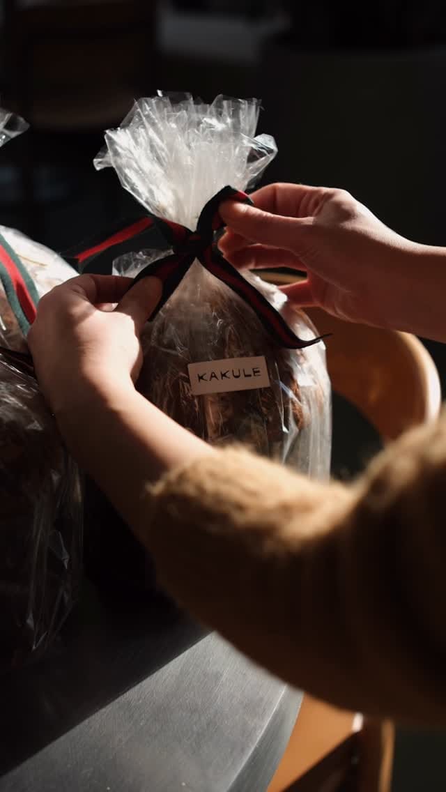 Post 4 by K a k u l e on Instagram (video)