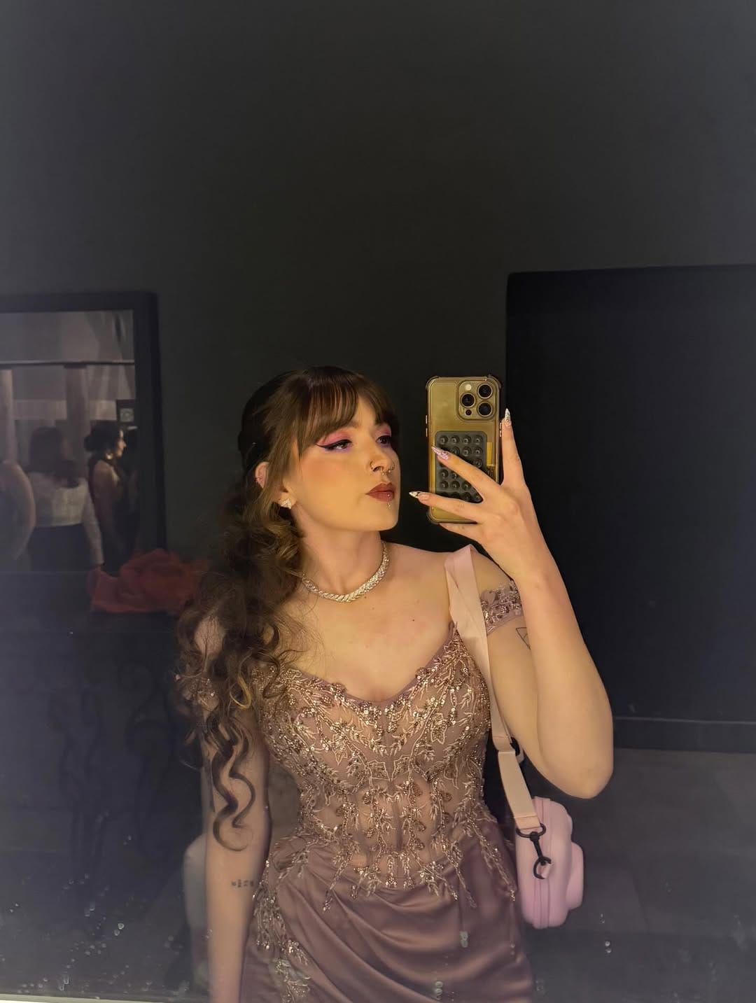 Post 1 by 𝐿𝑖𝑙 𝐶𝑜𝑟𝑜𝑛𝑎𝑑𝑜 on Instagram (carousel)