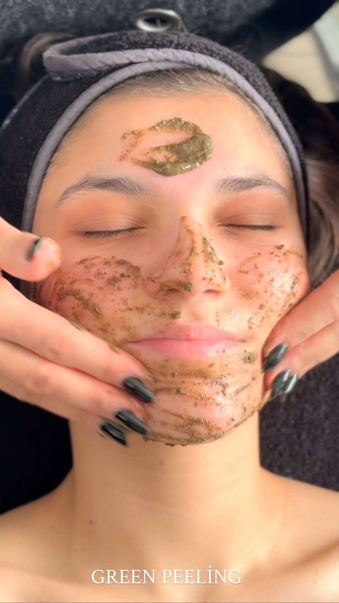 Post 9 by Gül  Estetik on Instagram (video)