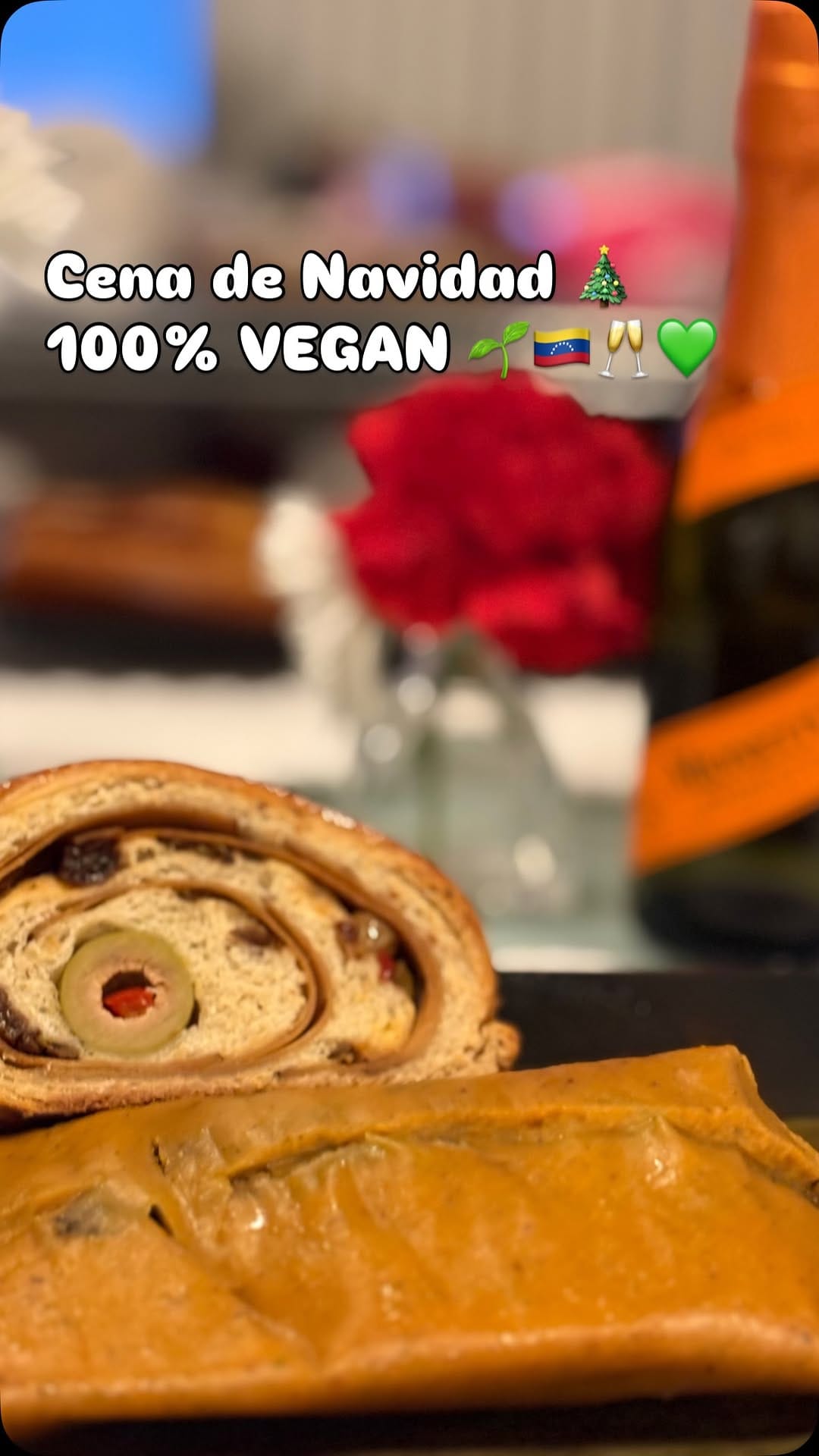Post 4 by 🌻 Valentina Cordero Vegan Chef 🌱please be kind to animals on Instagram (video)