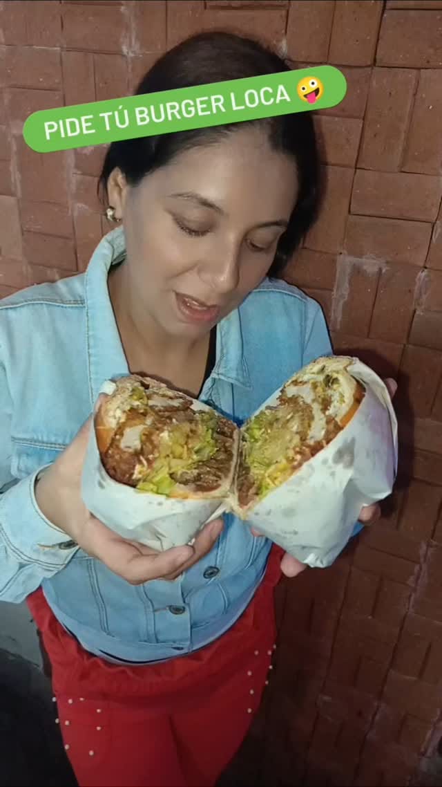 Post 2 by Comida rápida : Shawarmas, hamburguesas, y muchas cosas mas on Instagram (video)