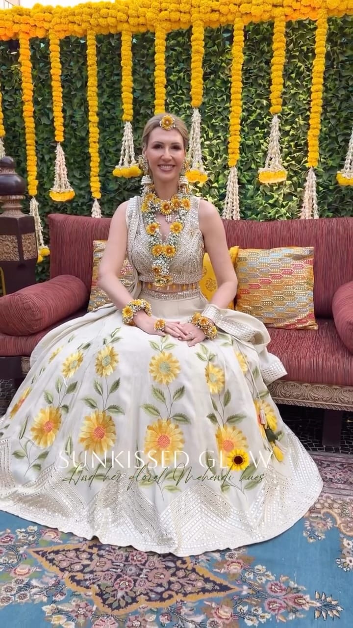 Post 5 by Aditi Shah Makeup Artist on Instagram (video)