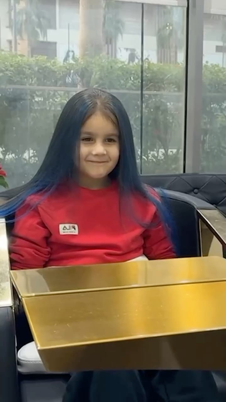 Post 8 by E&M BEAUTY SALON on Instagram (video)