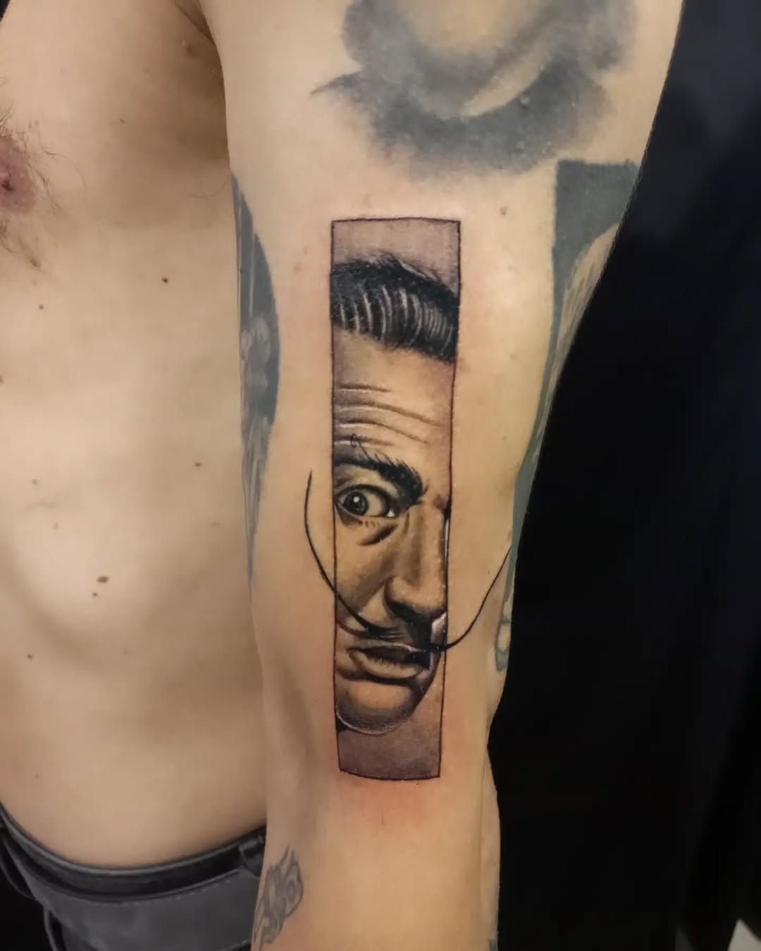 Post 6 by Tattoobrothers on Instagram (carousel)