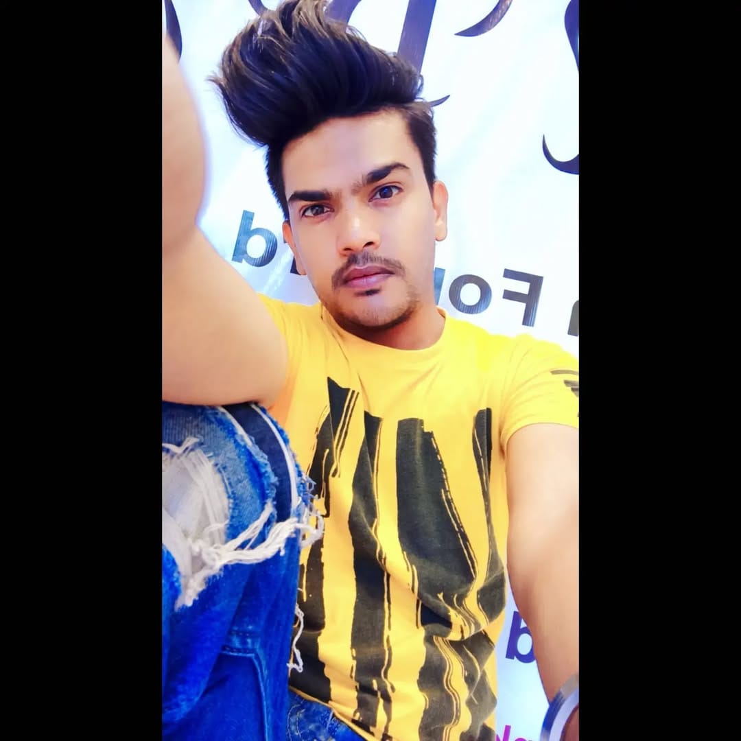 Post 2 by Zain Khan on Instagram (image)