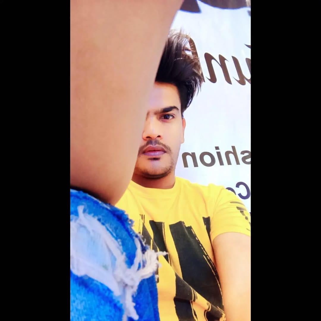Post 7 by Zain Khan on Instagram (image)