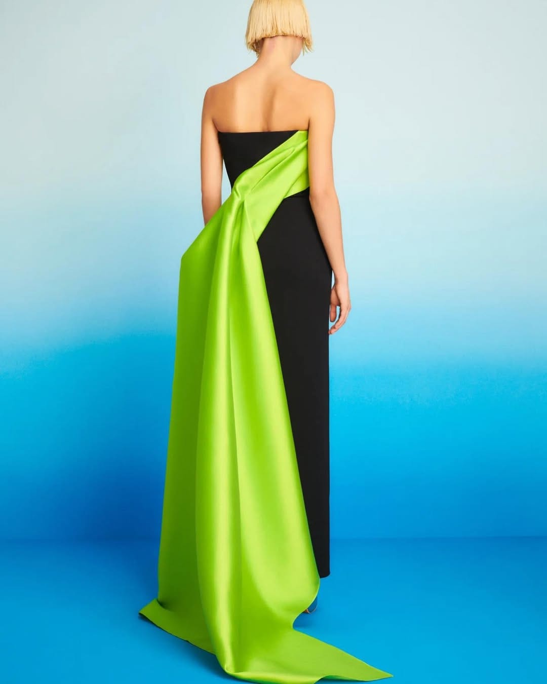 Post 10 by THE GEE DRESSES on Instagram (image)