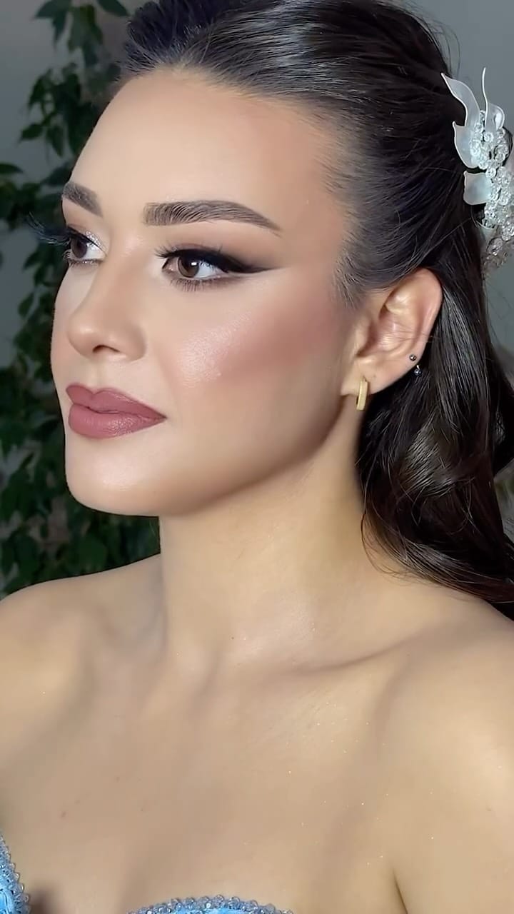 Post 1 by Cess hair & make up studıo cappadocia on Instagram (video)
