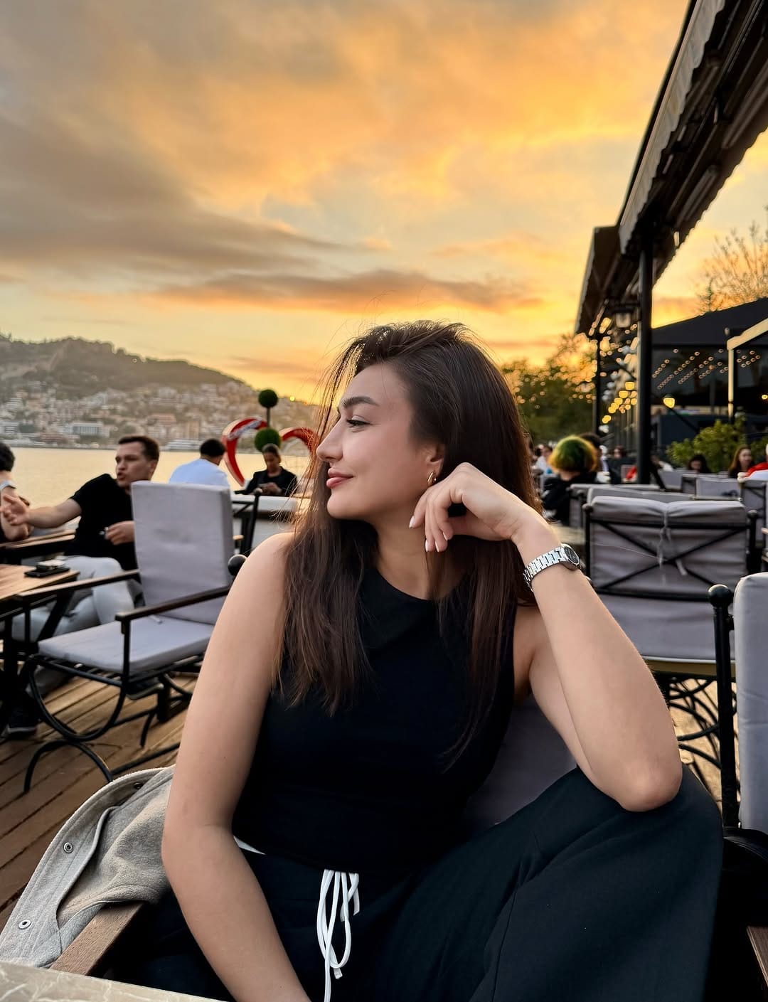 Post 8 by Tuğçe Bayındır on Instagram (image)