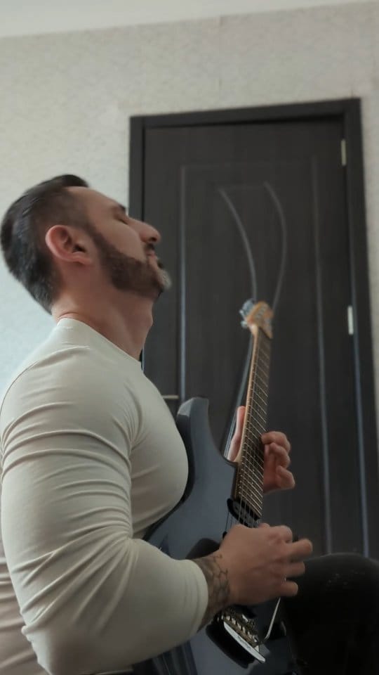 Post 5 by Achi Shredder on Instagram (video)