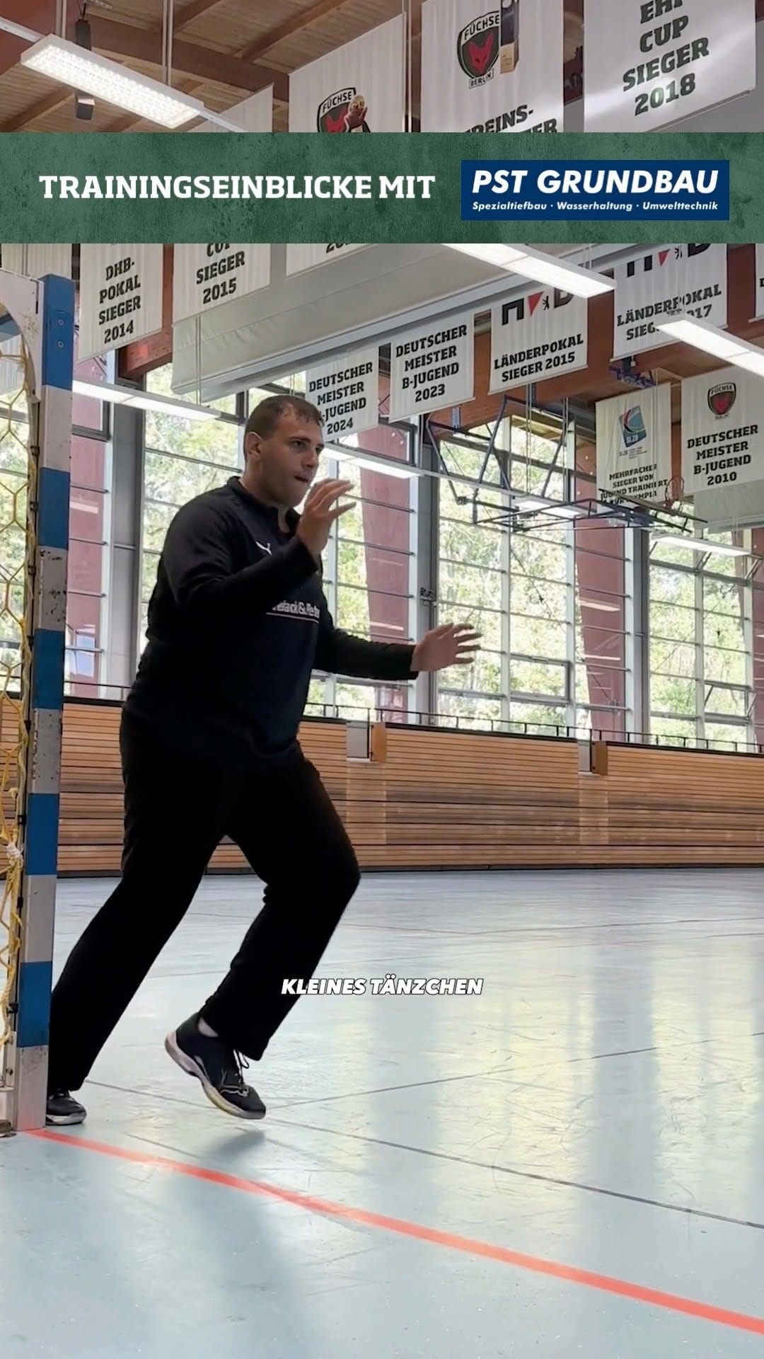 Post 10 by Dejan Banda Milosavljev on Instagram (video)