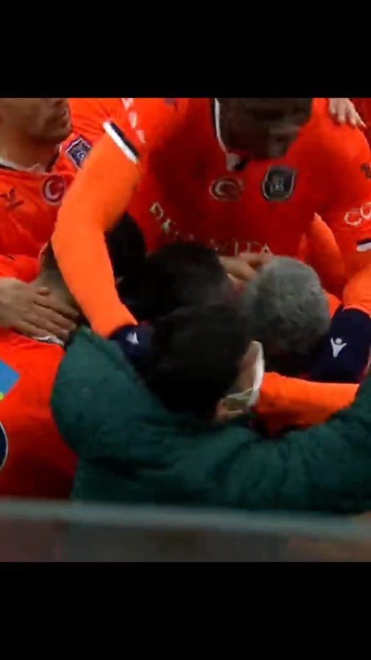 Post 6 by Aykut Kocaman on Instagram (video)
