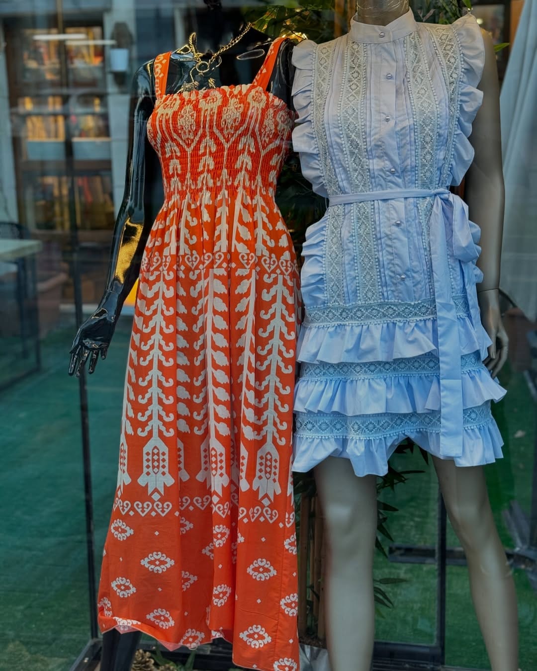 Post 8 by MARWA BUTİK on Instagram (carousel)