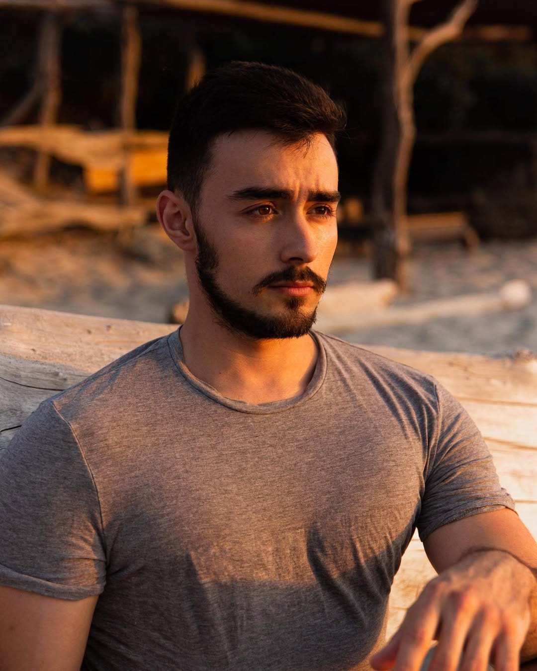Post 4 by Jérémy Lemielle on Instagram (carousel)