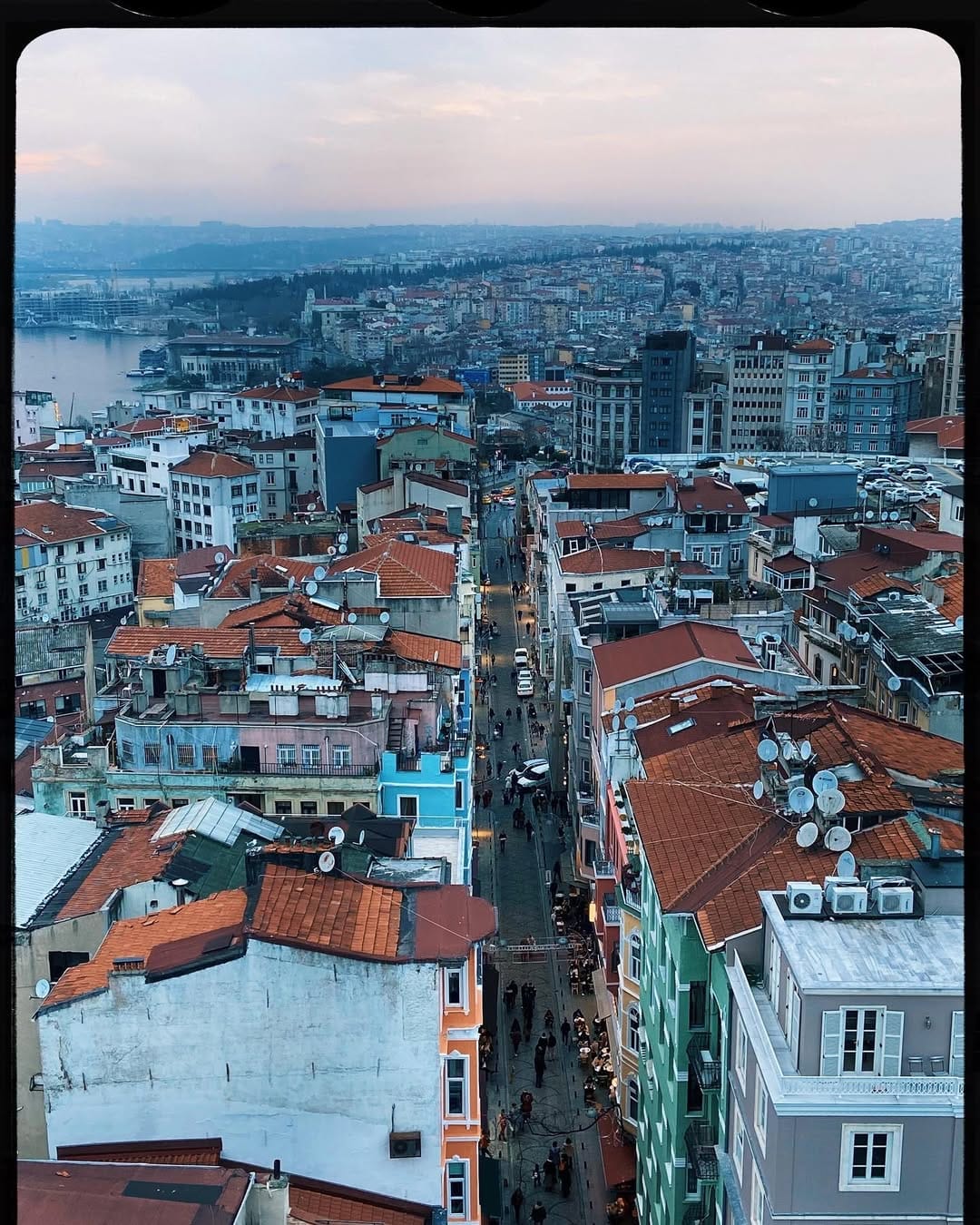 Post 3 by Fatih Şirin on Instagram (image)