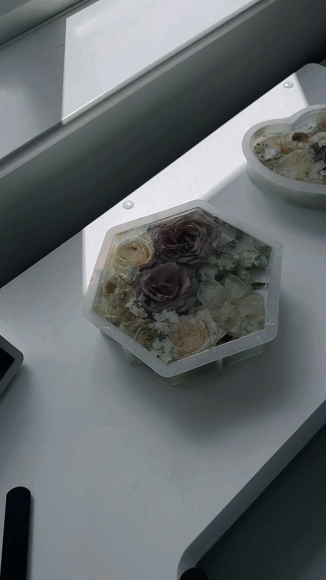 Post 3 by Dove’s Designs on Instagram (video)