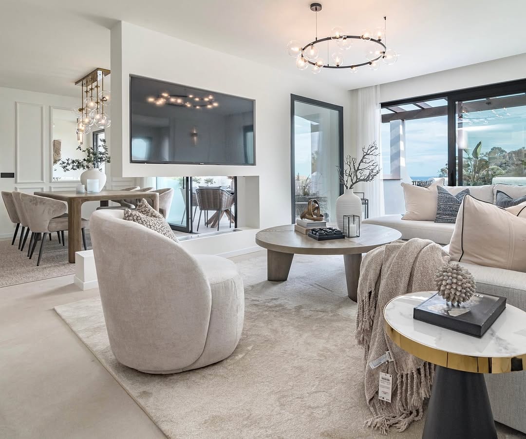 Post 1 by LUNDMYR Interiors on Instagram (image)