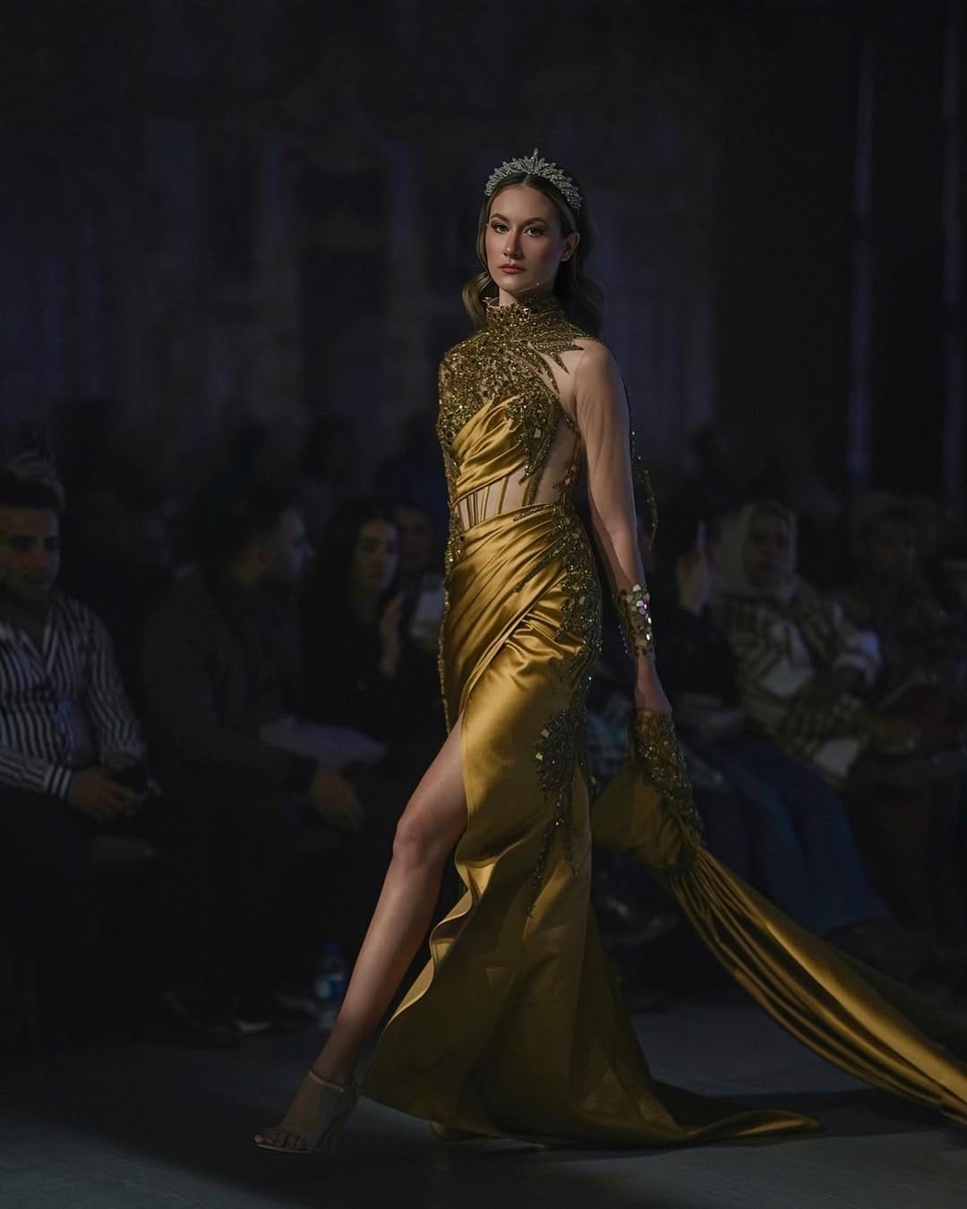 Post 10 by İrem Gökcen on Instagram (carousel)