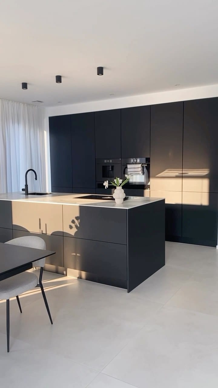 Post 9 by NEW HOME | Interior on Instagram (video)