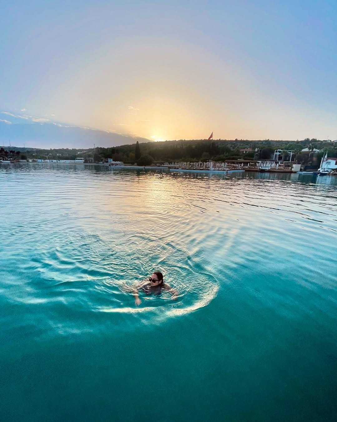 Post 5 by Melike Aktaş on Instagram (image)