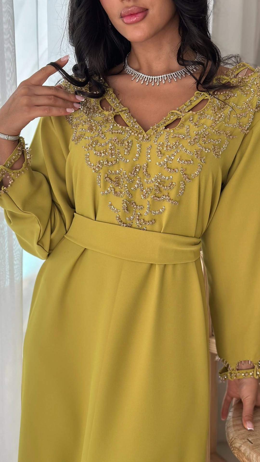 Post 7 by YAS Dresses on Instagram (video)