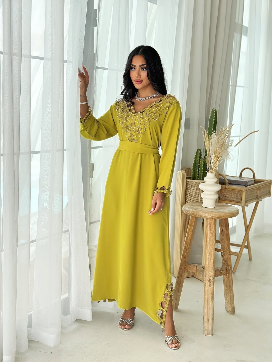 Post 6 by YAS Dresses on Instagram (image)