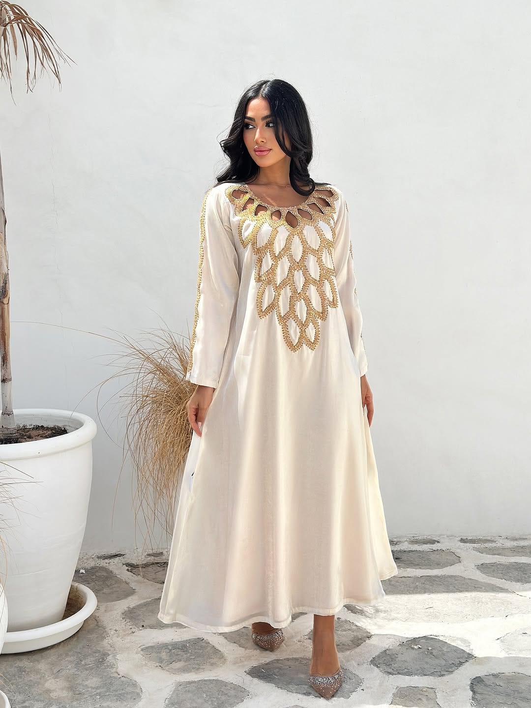 Post 8 by YAS Dresses on Instagram (image)