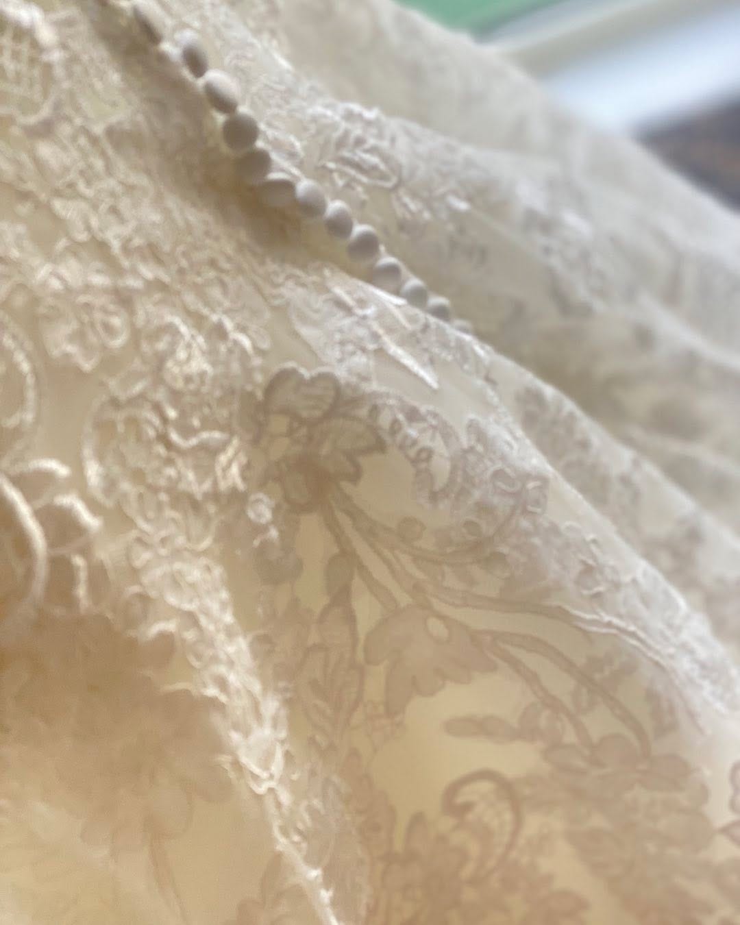 Post 2 by فساتين زفاف Wedding dress on Instagram (image)