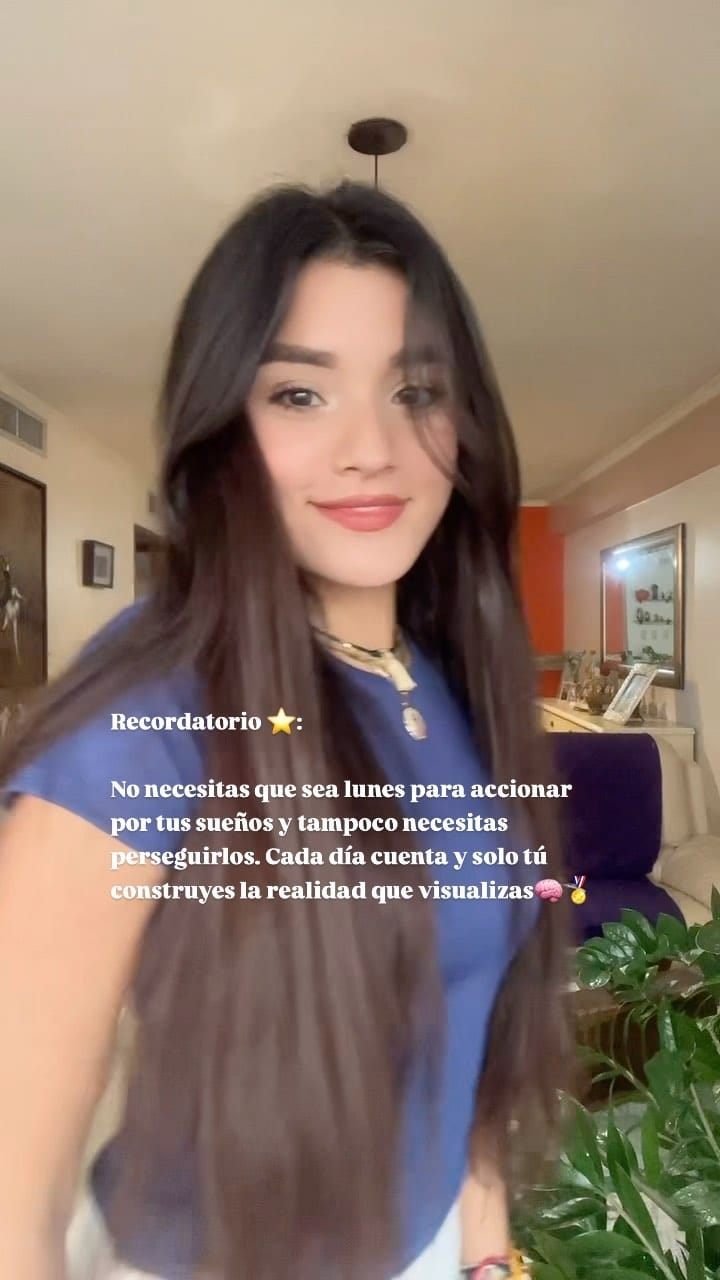Post 9 by Makeup Artist ~ ℳorelia ℒ💎 on Instagram (video)