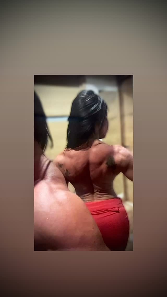 Post 4 by 𝙼𝚊𝚛𝚒𝚊 𝚁𝚒𝚣𝚣𝚘 𝙱𝚘𝚗𝚊 on Instagram (video)