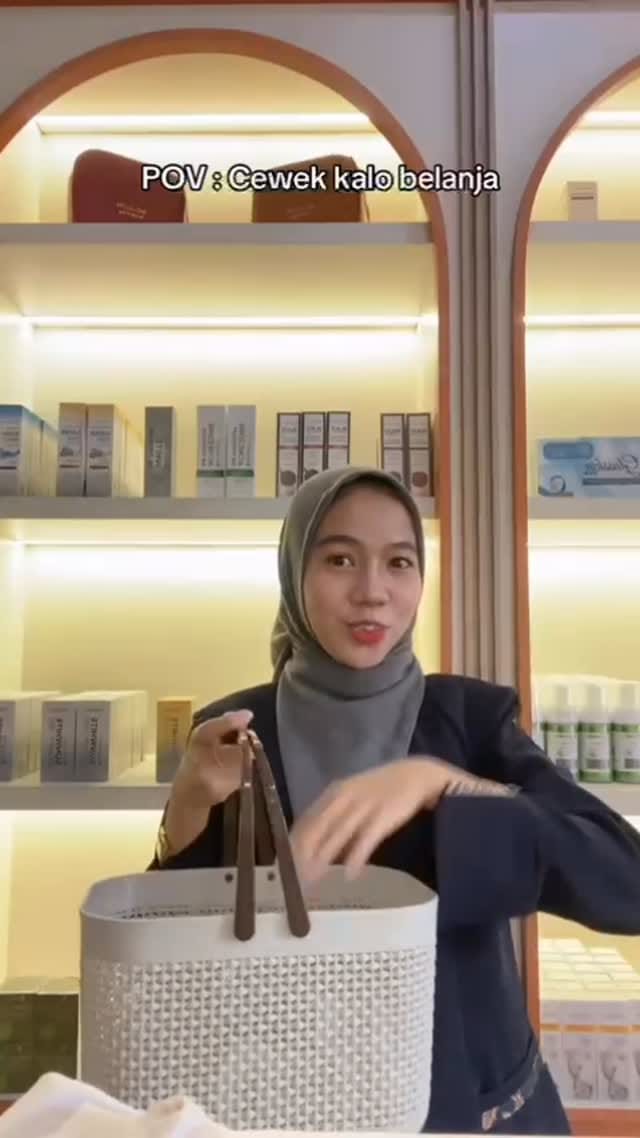 Post 2 by MS GLOW BATAM STORE PANBIL on Instagram (video)