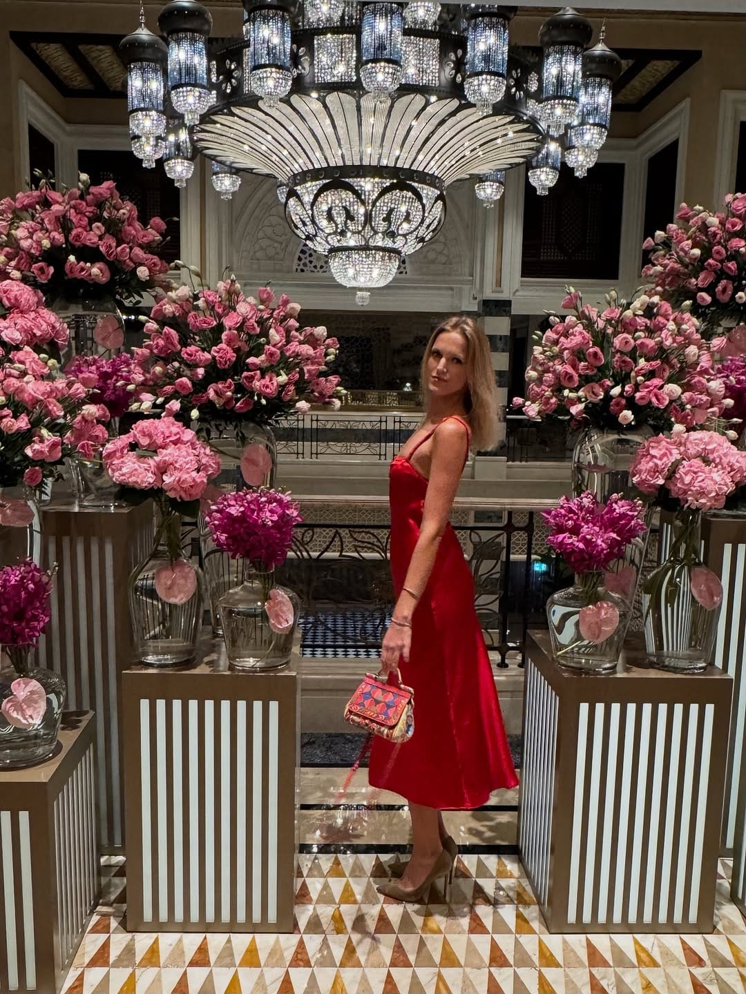 Post 6 by @dariarbc on Instagram (carousel)