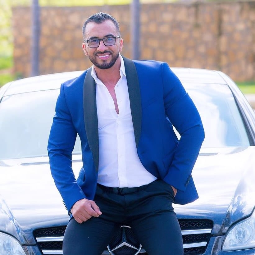 Post 8 by Yasser EL on Instagram (image)