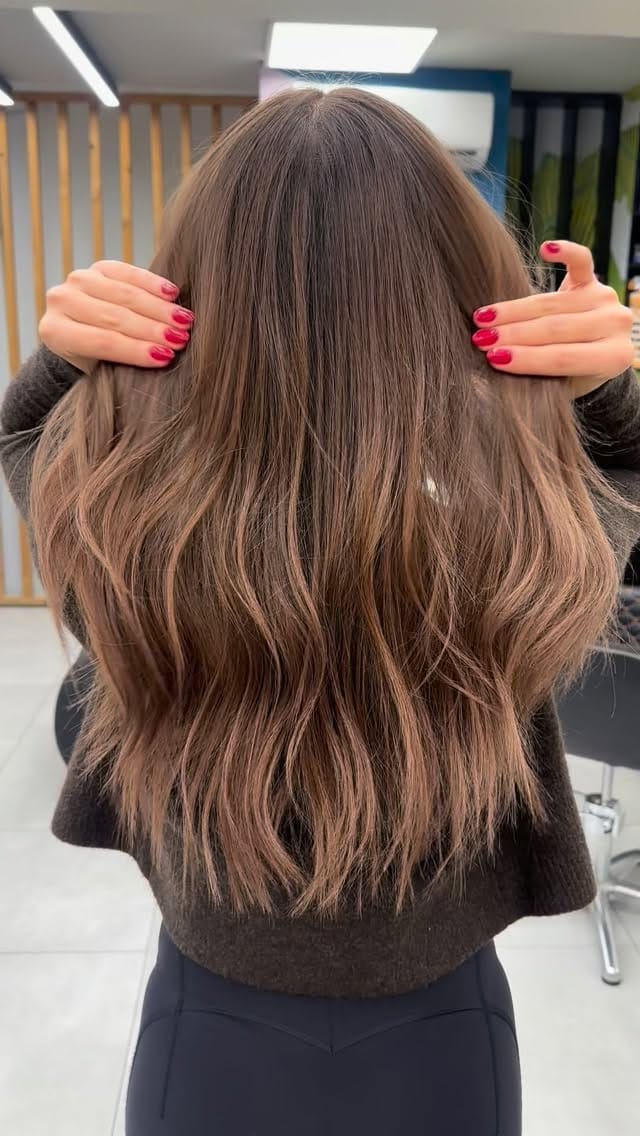 Post 1 by Professional Hair Stylist | Turkey | Hair Color Educator on Instagram (video)