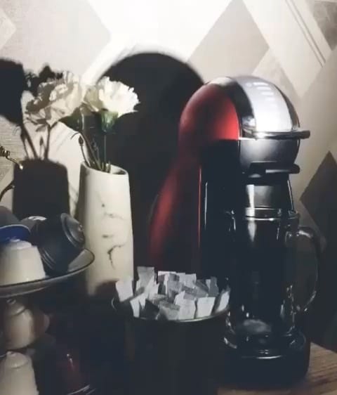 Post 10 by I N J I  T A R E K | إنچي طارق on Instagram (video)
